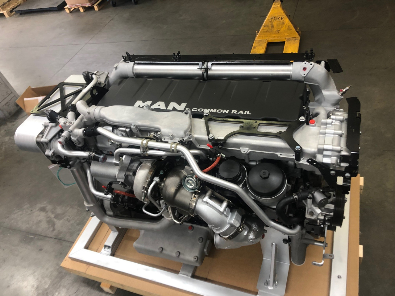 MOTORE MAN D2066LOH28 / MAN D2066 LOH28 - Mesin: gambar 4 MOTORE MAN D2066LOH28 / MAN D2066 LOH28 - Mesin: gambar 4