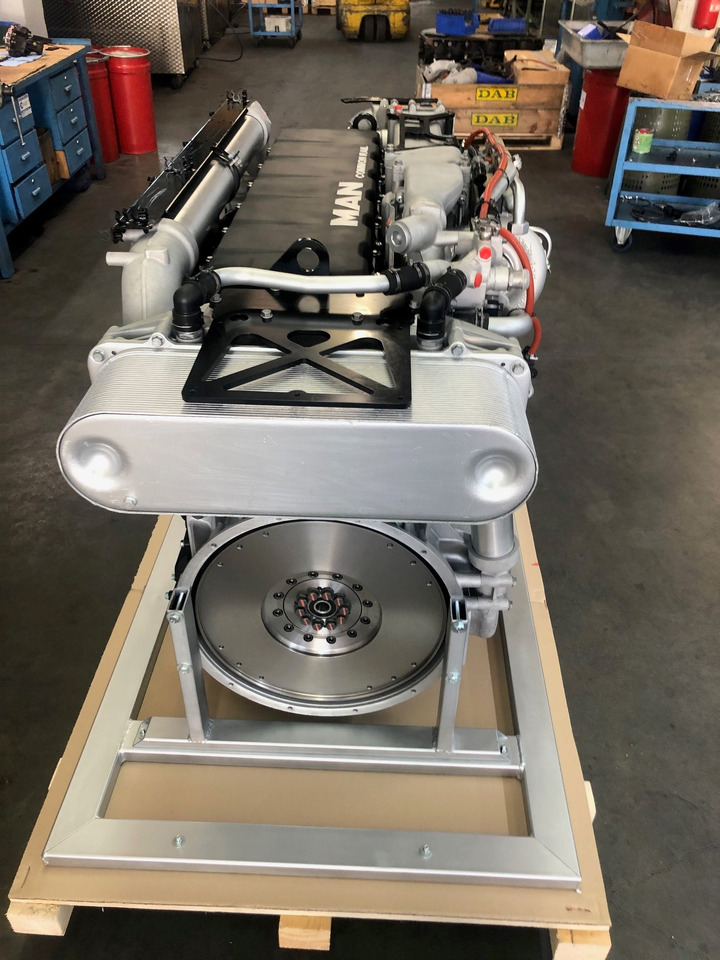 Mesin MOTORE MAN D2676LOH27 / MAN D2676 LOH27: gambar 9 Mesin MOTORE MAN D2676LOH27 / MAN D2676 LOH27: gambar 9