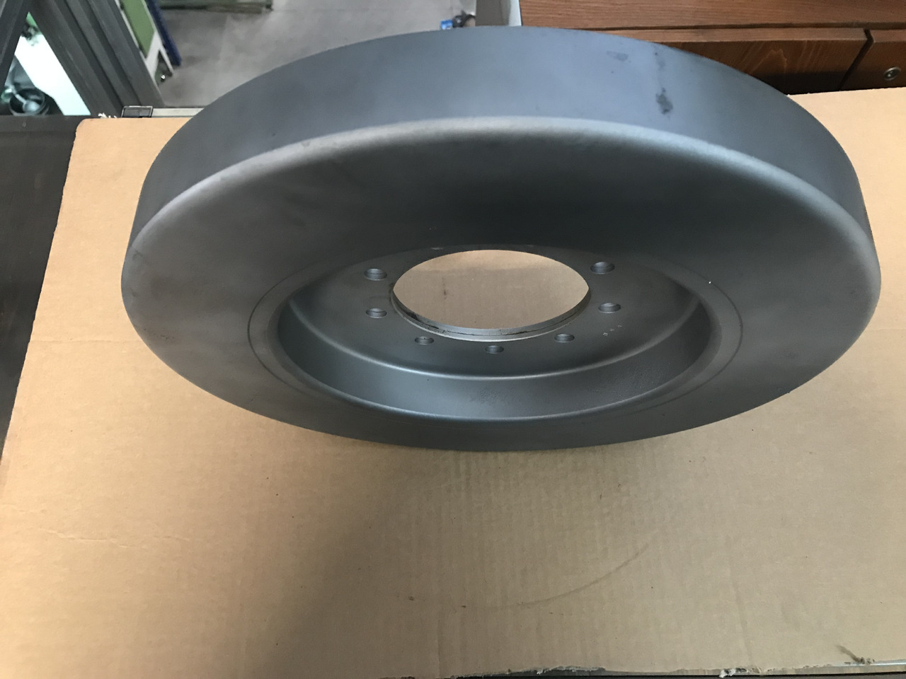 SMORZATORE VIBRAZIONI ALBERO A GOMITI MOTORE MAN D2066 / D2676 - Poros engkol untuk Truk: gambar 3 SMORZATORE VIBRAZIONI ALBERO A GOMITI MOTORE MAN D2066 / D2676 - Poros engkol untuk Truk: gambar 3