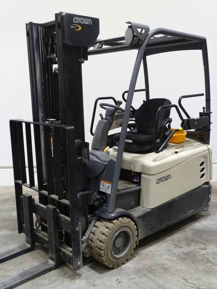 Crown SCT6060-2.0 - Forklift listrik: gambar 5 Crown SCT6060-2.0 - Forklift listrik: gambar 5