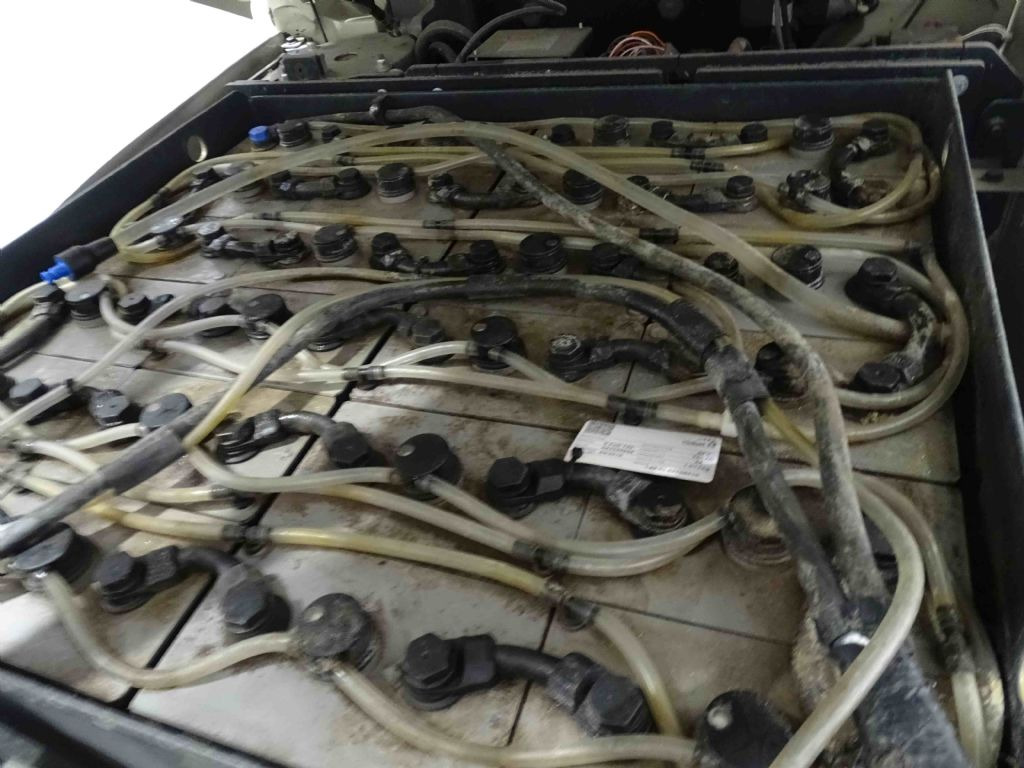 Crown SCT6060-2.0 - Forklift listrik: gambar 3 Crown SCT6060-2.0 - Forklift listrik: gambar 3
