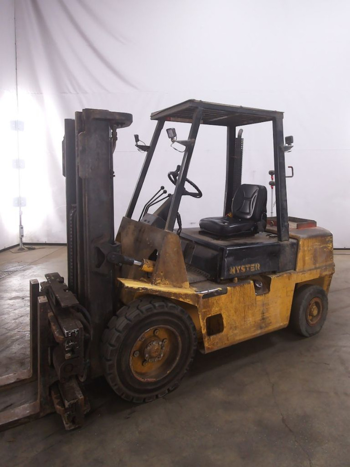 Hyster H3.00XL - Forklift diesel: gambar 1 Hyster H3.00XL - Forklift diesel: gambar 1