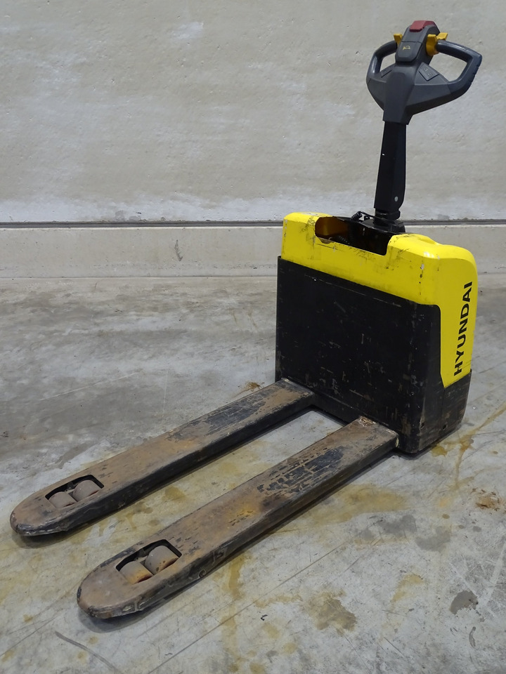 Hyundai 15EP - Truk pallet: gambar 1 Hyundai 15EP - Truk pallet: gambar 1