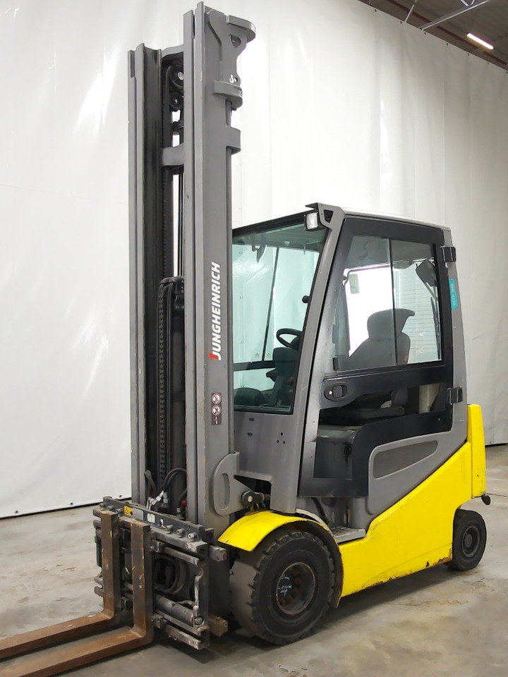 Jungheinrich EFG316 - Forklift listrik: gambar 1 Jungheinrich EFG316 - Forklift listrik: gambar 1
