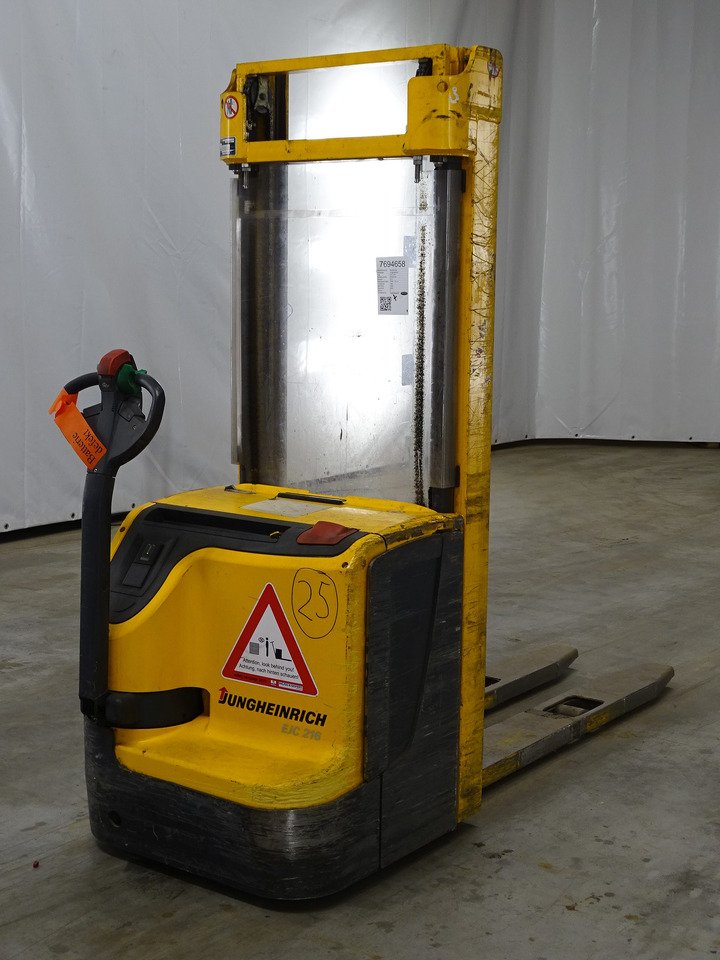 Jungheinrich EJC216/1590MM - Penumpuk: gambar 2 Jungheinrich EJC216/1590MM - Penumpuk: gambar 2