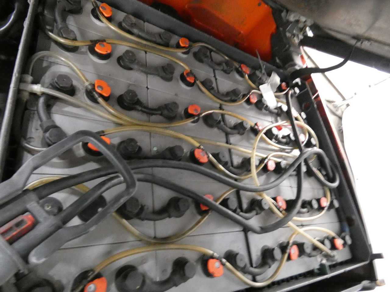 Linde E16 - Forklift listrik: gambar 4 Linde E16 - Forklift listrik: gambar 4