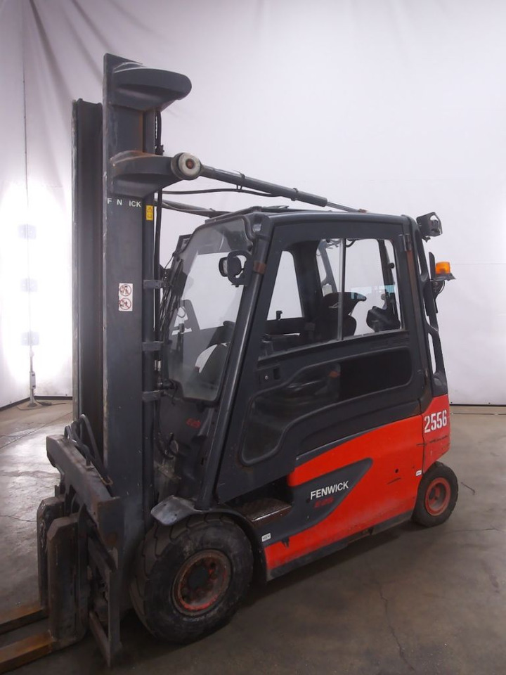Linde E25L-01 - Forklift listrik: gambar 1 Linde E25L-01 - Forklift listrik: gambar 1