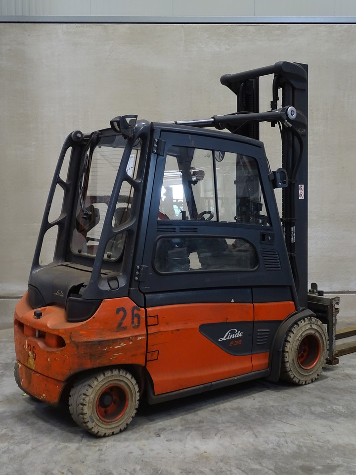 Linde E35L - Forklift listrik: gambar 2 Linde E35L - Forklift listrik: gambar 2