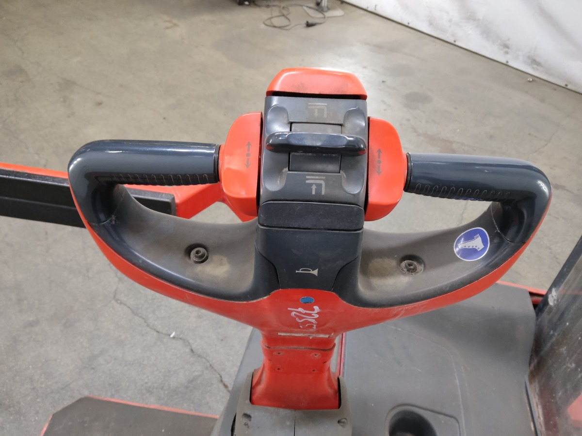 Linde L14 - Penumpuk: gambar 3 Linde L14 - Penumpuk: gambar 3