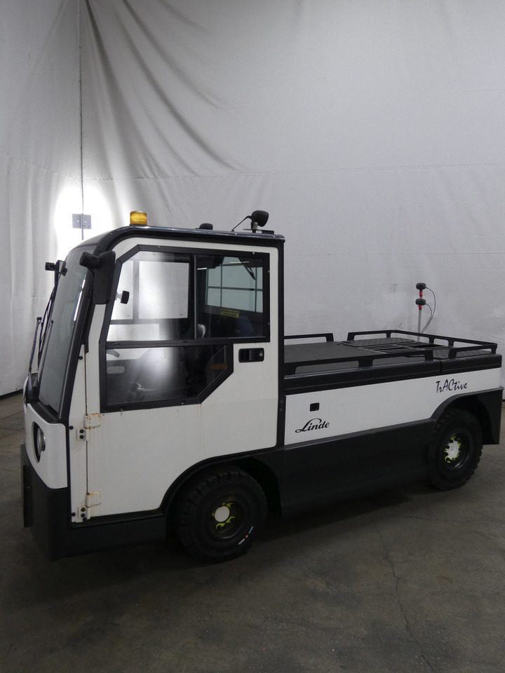 Linde P250 - Traktor derek: gambar 1 Linde P250 - Traktor derek: gambar 1