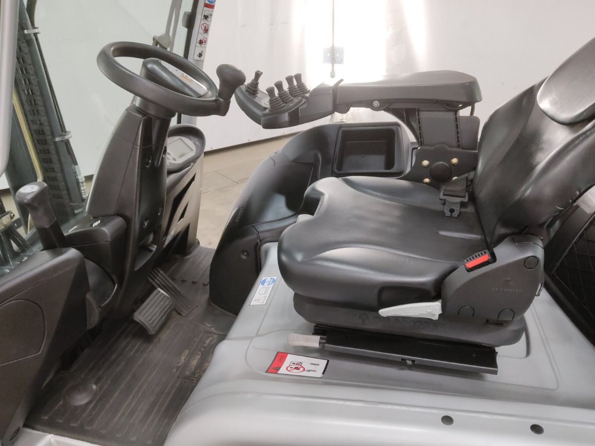STILL RX60-25/BATT.NEU - Forklift listrik: gambar 3 STILL RX60-25/BATT.NEU - Forklift listrik: gambar 3