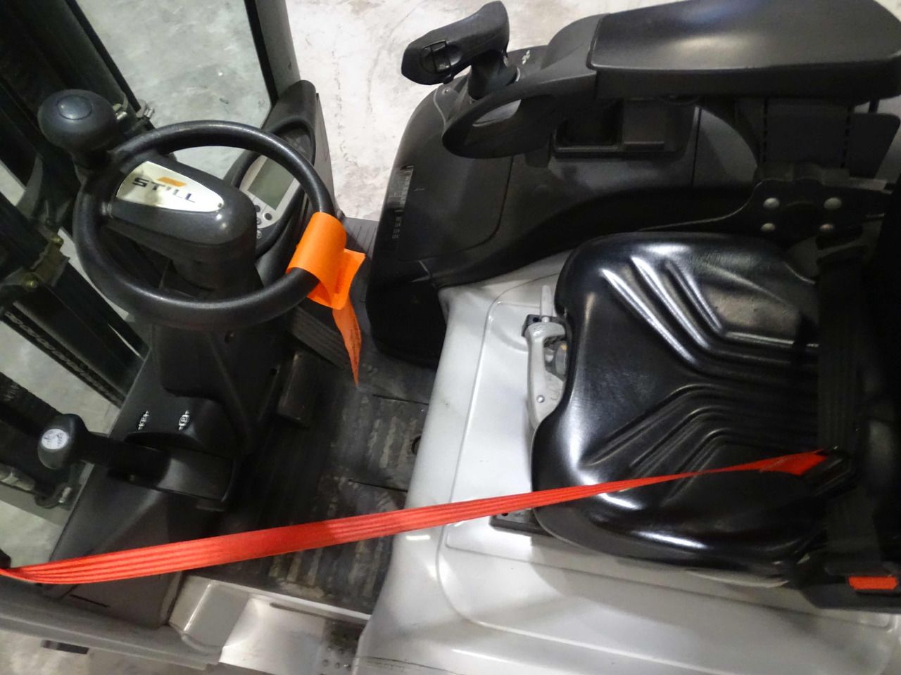 STILL RX60-25 - Forklift listrik: gambar 3 STILL RX60-25 - Forklift listrik: gambar 3