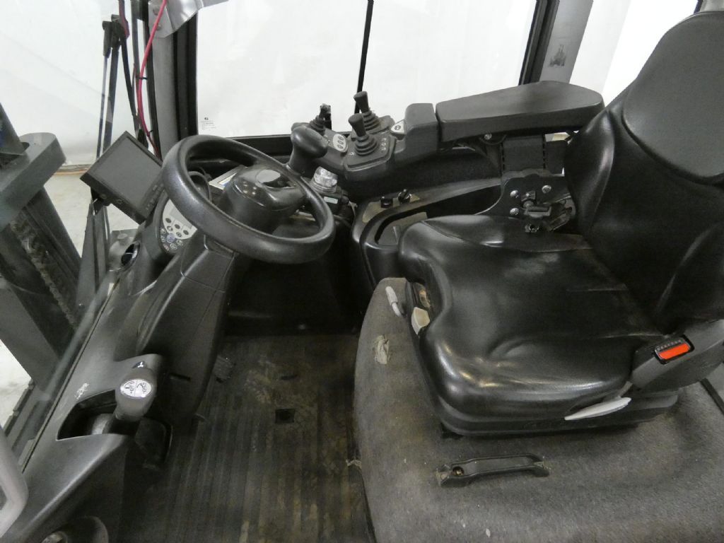 STILL RX70-50/600T - Forklift diesel: gambar 3 STILL RX70-50/600T - Forklift diesel: gambar 3