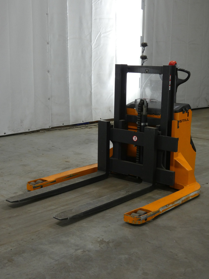 Still ECU30 - Truk pallet: gambar 1 Still ECU30 - Truk pallet: gambar 1