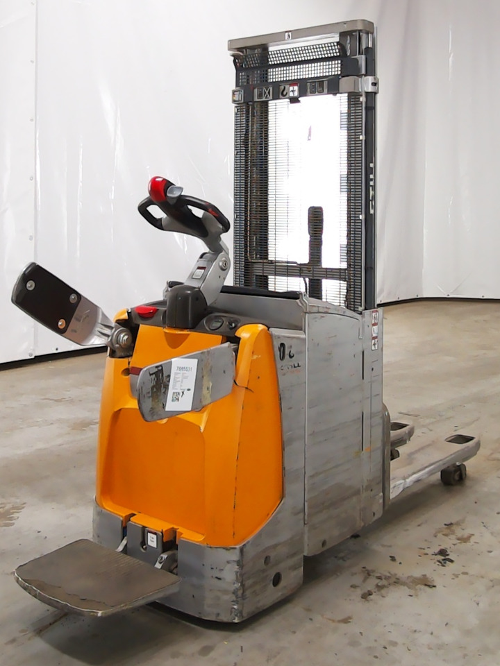 Still EXD-SF20 - Penumpuk: gambar 2 Still EXD-SF20 - Penumpuk: gambar 2