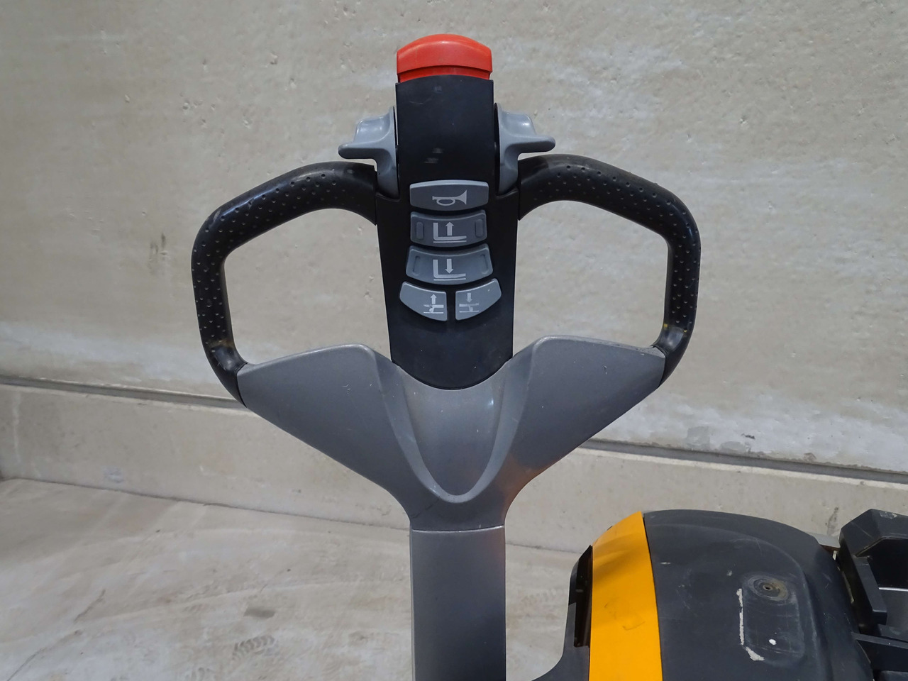 Still EXU-H18 - Truk pallet: gambar 3 Still EXU-H18 - Truk pallet: gambar 3