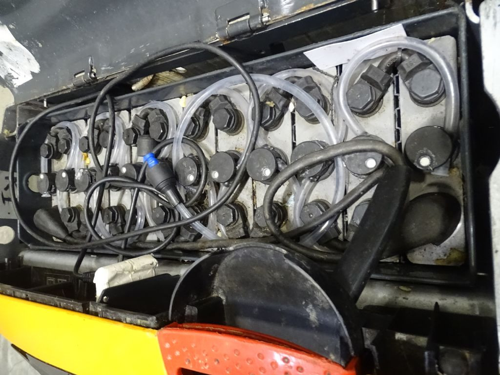 Still EXU16 - Truk pallet: gambar 4 Still EXU16 - Truk pallet: gambar 4