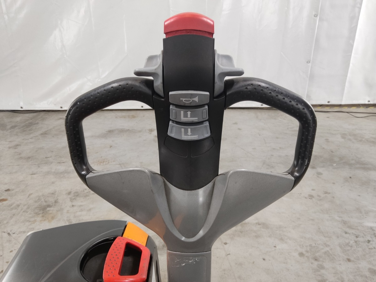 Still EXU16 - Truk pallet: gambar 3 Still EXU16 - Truk pallet: gambar 3