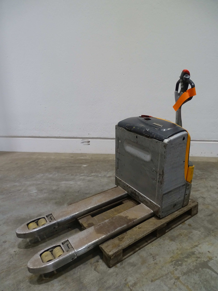 Still EXU16 - Truk pallet: gambar 1 Still EXU16 - Truk pallet: gambar 1