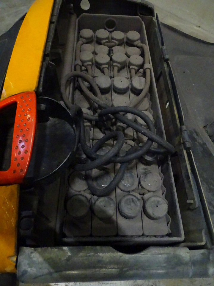 Still EXU16 - Truk pallet: gambar 4 Still EXU16 - Truk pallet: gambar 4