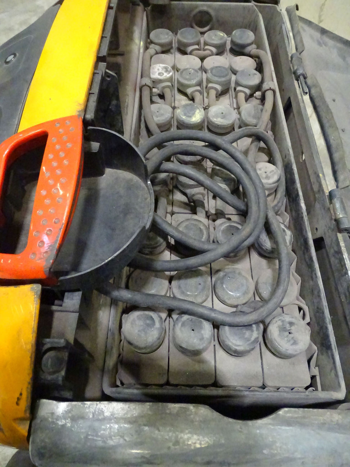 Still EXU16 - Truk pallet: gambar 4 Still EXU16 - Truk pallet: gambar 4