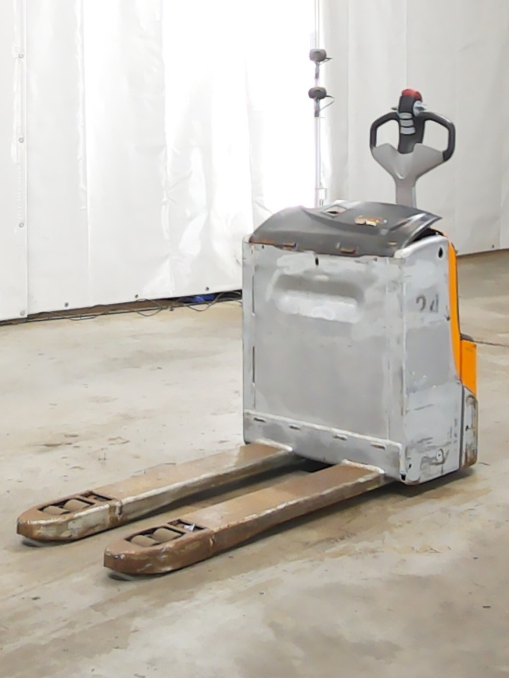 Truk pallet Still EXU20: gambar 1