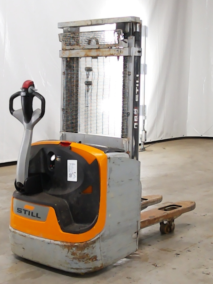 Still EXV12I - Penumpuk: gambar 2 Still EXV12I - Penumpuk: gambar 2