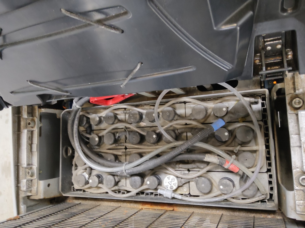 Still EXV16I - Penumpuk: gambar 4 Still EXV16I - Penumpuk: gambar 4