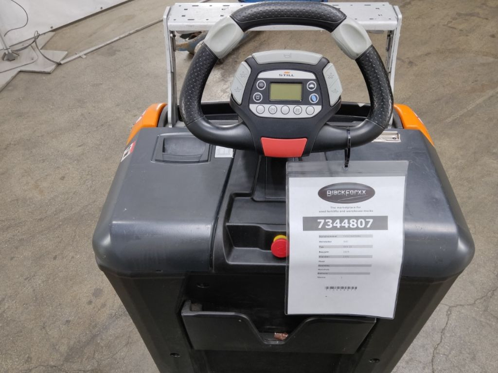 Still OPX25 - Pengambil pesanan: gambar 3 Still OPX25 - Pengambil pesanan: gambar 3