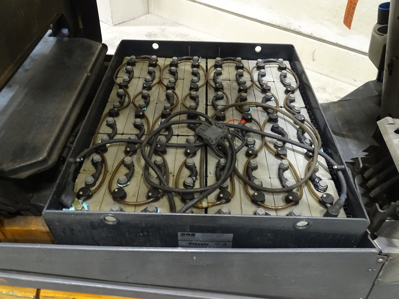 Still R60-30 - Forklift listrik: gambar 4 Still R60-30 - Forklift listrik: gambar 4
