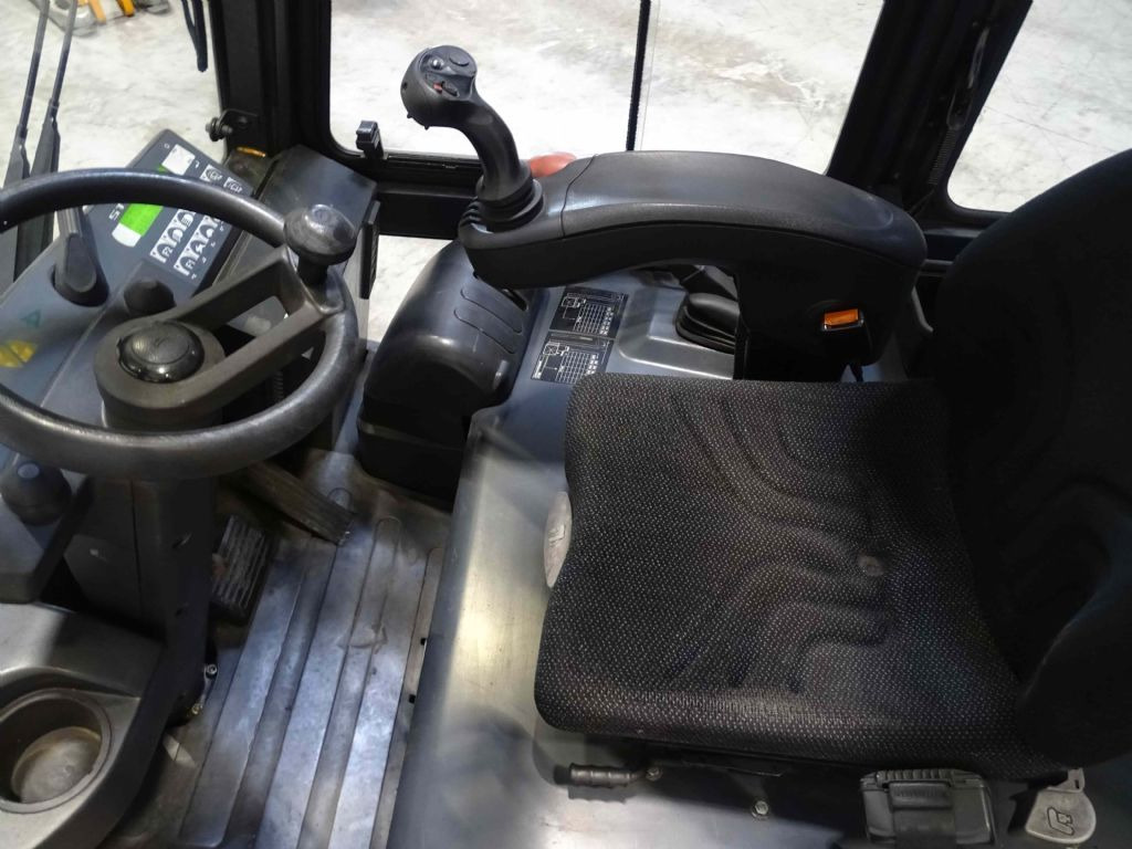 Still R60-40 - Forklift listrik: gambar 3 Still R60-40 - Forklift listrik: gambar 3