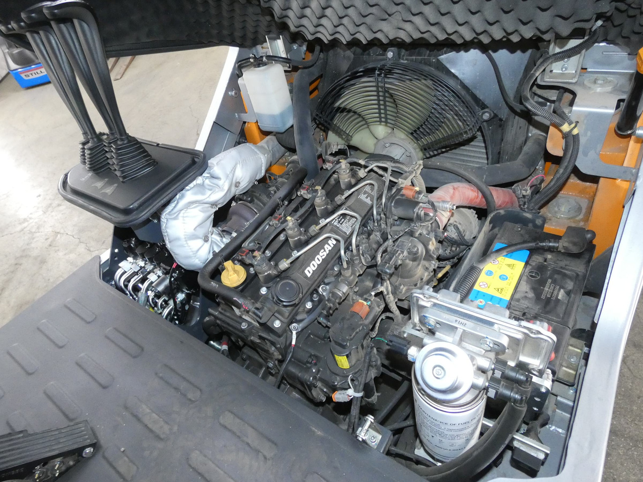 Still RCD30 - Forklift diesel: gambar 4 Still RCD30 - Forklift diesel: gambar 4