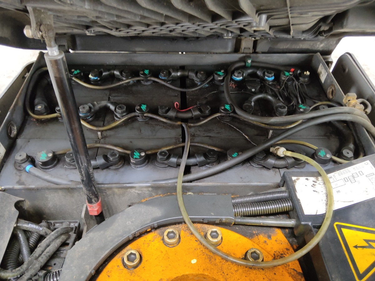 Still RX50-15 - Forklift listrik: gambar 4 Still RX50-15 - Forklift listrik: gambar 4