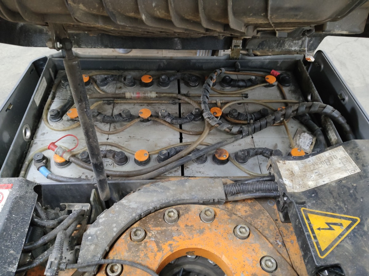 Still RX50-15 - Forklift listrik: gambar 4 Still RX50-15 - Forklift listrik: gambar 4