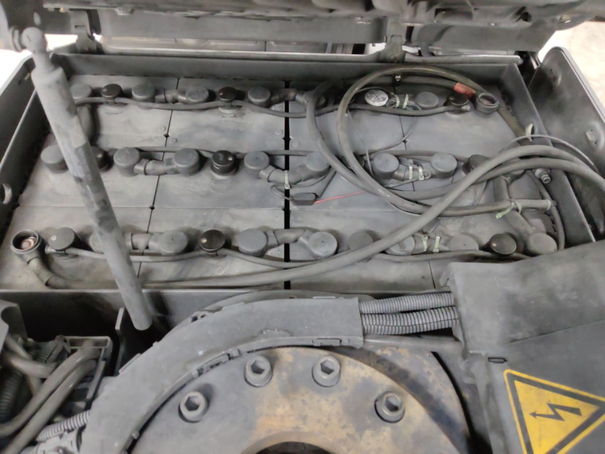 Still RX50-16 - Forklift listrik: gambar 4 Still RX50-16 - Forklift listrik: gambar 4