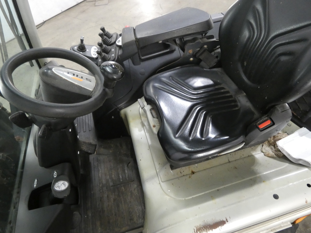 Still RX60-25 - Forklift listrik: gambar 3 Still RX60-25 - Forklift listrik: gambar 3