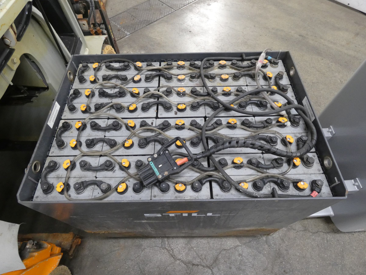 Still RX60-25 - Forklift listrik: gambar 4 Still RX60-25 - Forklift listrik: gambar 4