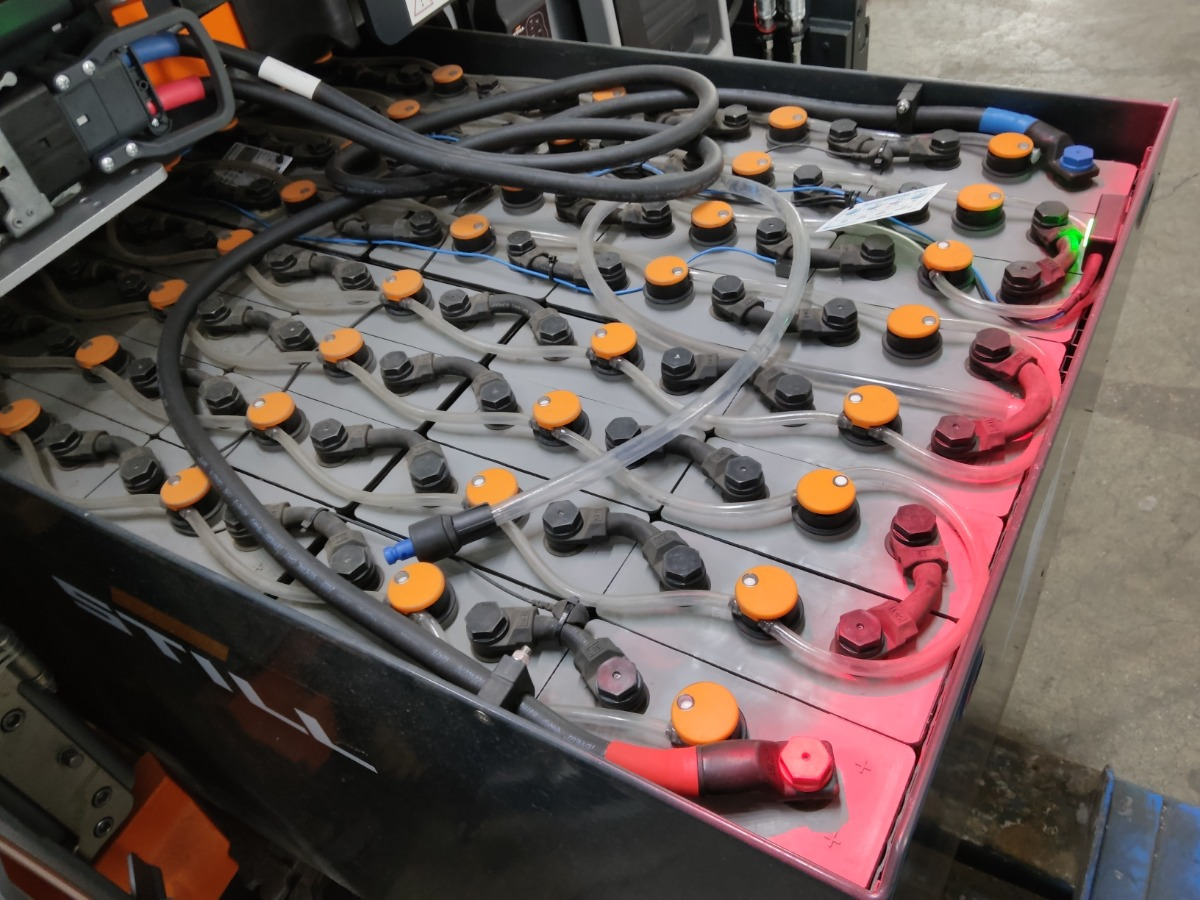 Still RX60-25 - Forklift listrik: gambar 4 Still RX60-25 - Forklift listrik: gambar 4