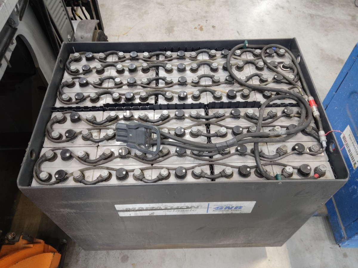 Still RX60-30 - Forklift listrik: gambar 4 Still RX60-30 - Forklift listrik: gambar 4