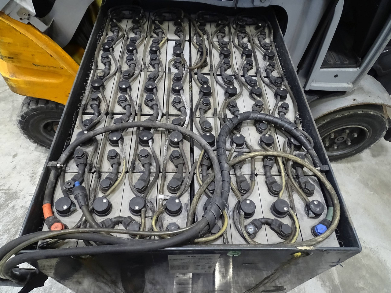 Still RX60-30 - Forklift listrik: gambar 4 Still RX60-30 - Forklift listrik: gambar 4