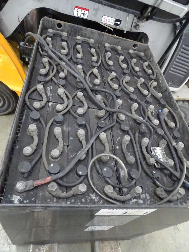 Still RX60-30 - Forklift listrik: gambar 4 Still RX60-30 - Forklift listrik: gambar 4