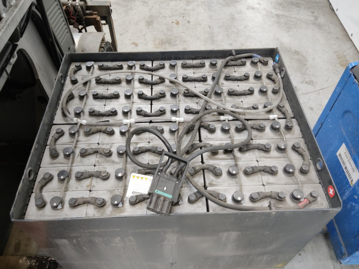 Still RX60-35 - Forklift listrik: gambar 4 Still RX60-35 - Forklift listrik: gambar 4