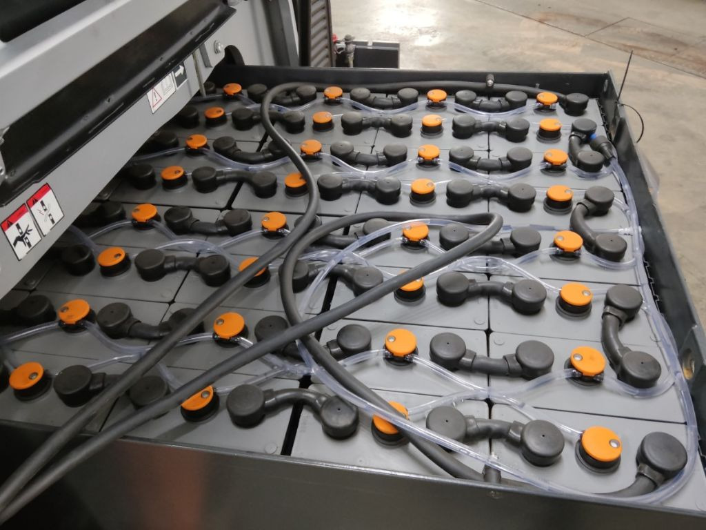 Still RX60-35 - Forklift listrik: gambar 4 Still RX60-35 - Forklift listrik: gambar 4