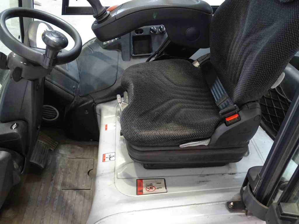 Still RX60-35 - Forklift listrik: gambar 3 Still RX60-35 - Forklift listrik: gambar 3
