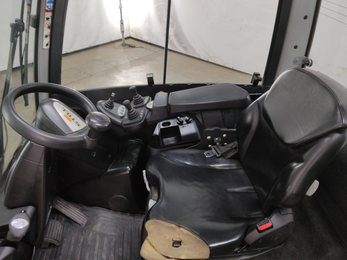 Still RX70-30 - Forklift diesel: gambar 3 Still RX70-30 - Forklift diesel: gambar 3