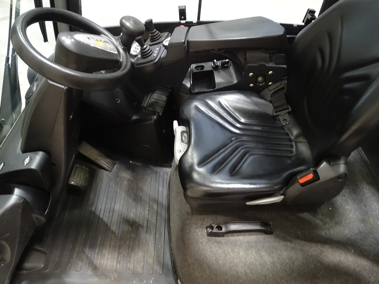 Still RX70-35 - Forklift diesel: gambar 3 Still RX70-35 - Forklift diesel: gambar 3