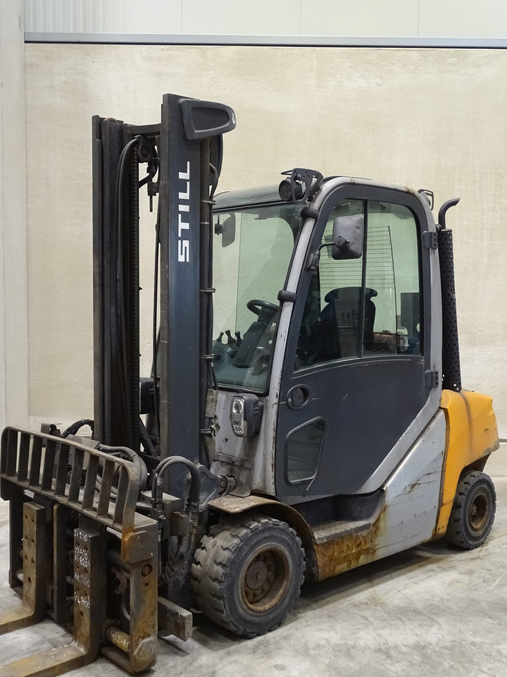 Still RX70-35 - Forklift diesel: gambar 1 Still RX70-35 - Forklift diesel: gambar 1
