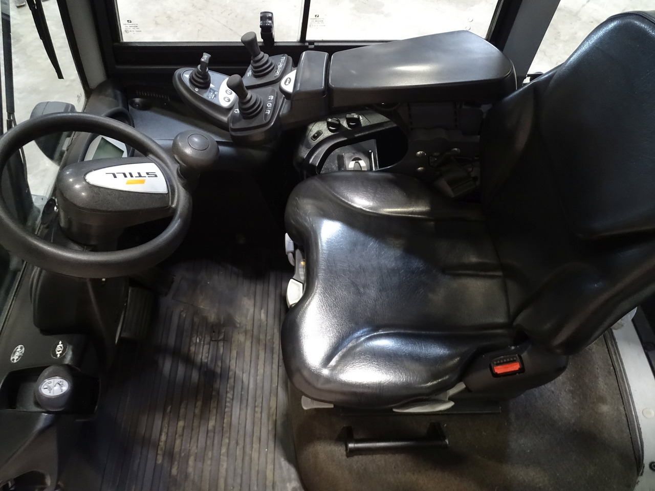 Still RX70-45 - Forklift diesel: gambar 3 Still RX70-45 - Forklift diesel: gambar 3