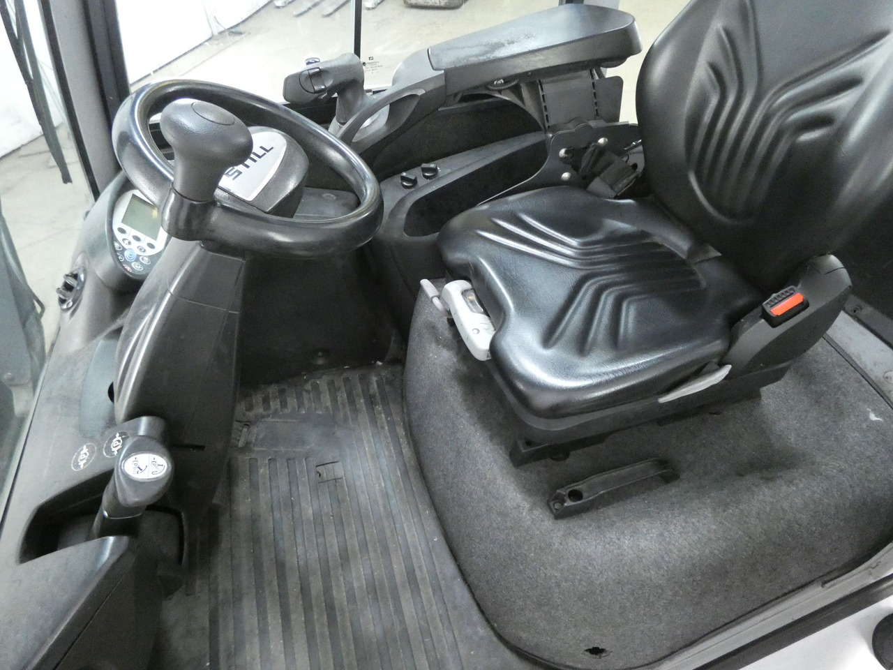 Still RX70-45 - Forklift diesel: gambar 3 Still RX70-45 - Forklift diesel: gambar 3