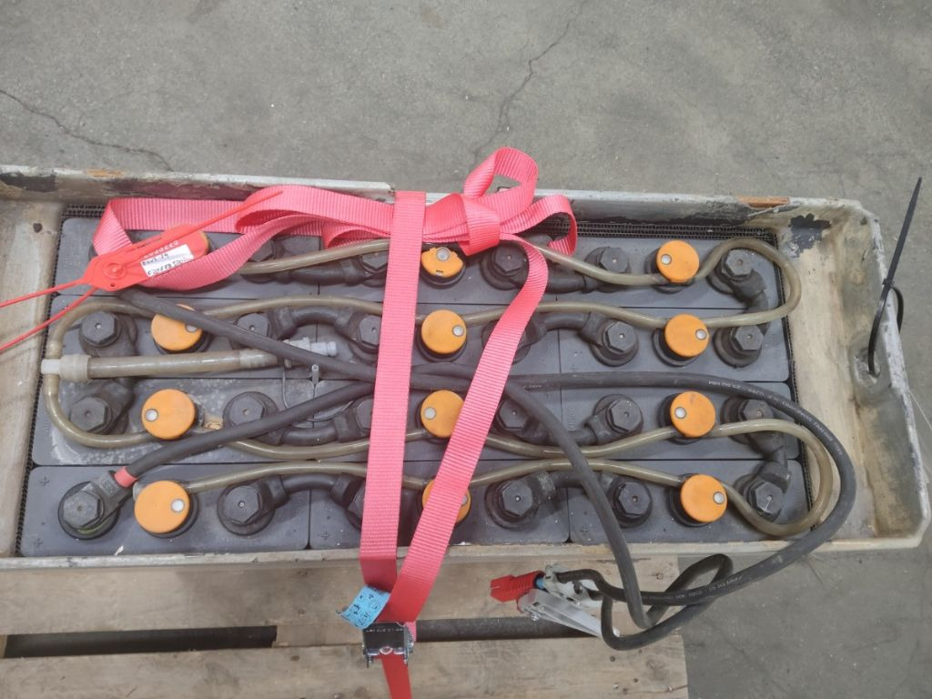Weitere 24V465AH - Baterai untuk Peralatan untuk menangani material: gambar 3 Weitere 24V465AH - Baterai untuk Peralatan untuk menangani material: gambar 3